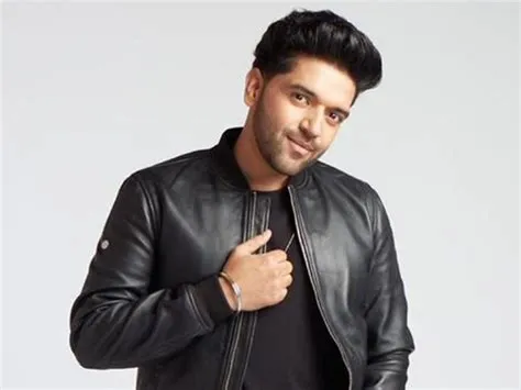 The Namaste America Tour: A Bollywood Extravaganza by Guru Randhawa!